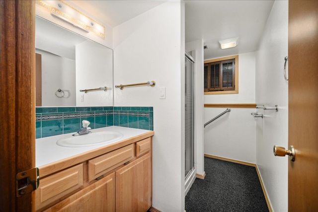11808 N Madison St, Spokane, WA 99218