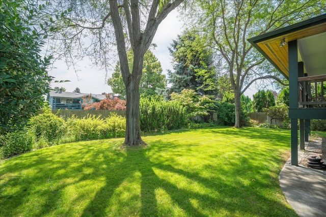 11808 N Madison St, Spokane, WA 99218