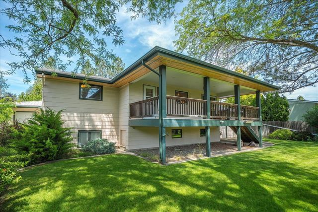 11808 N Madison St, Spokane, WA 99218