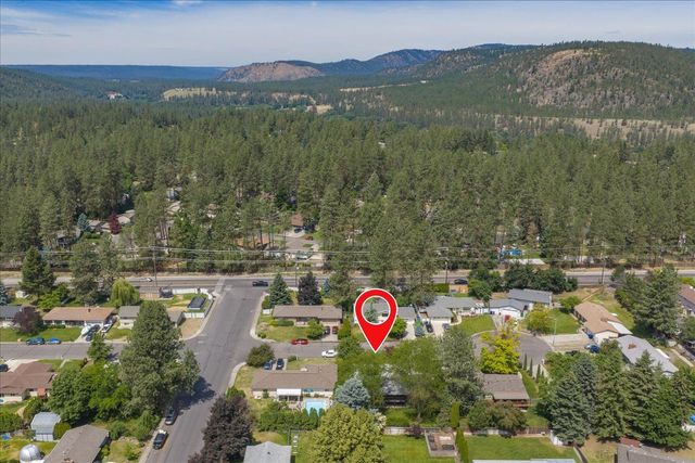 11808 N Madison St, Spokane, WA 99218