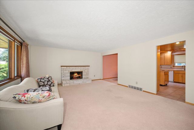 11808 N Madison St, Spokane, WA 99218
