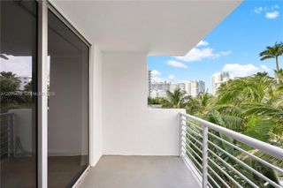 1605 Bay Rd 503, Miami Beach, FL 33139