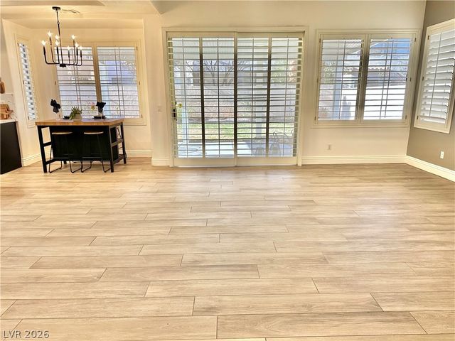 20 CHATEAU WHISTLER Court, Las Vegas, NV 89148