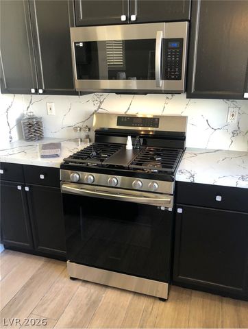 20 CHATEAU WHISTLER Court, Las Vegas, NV 89148