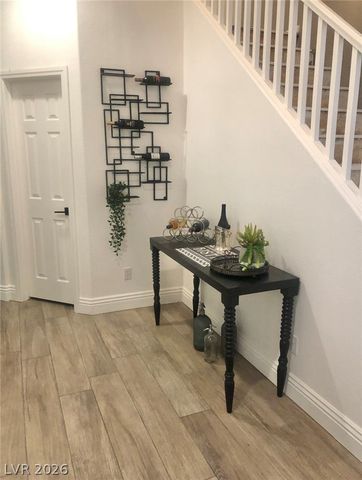 20 CHATEAU WHISTLER Court, Las Vegas, NV 89148