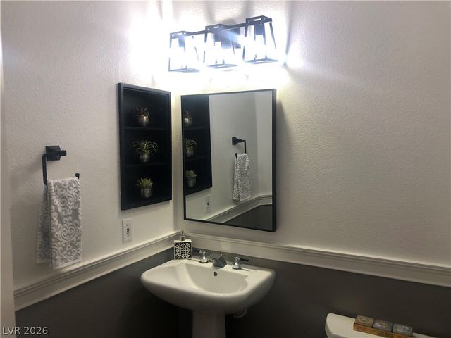 20 CHATEAU WHISTLER Court, Las Vegas, NV 89148