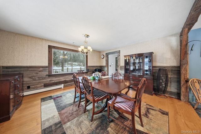 41 Low Road, Wallkill, NY 12589