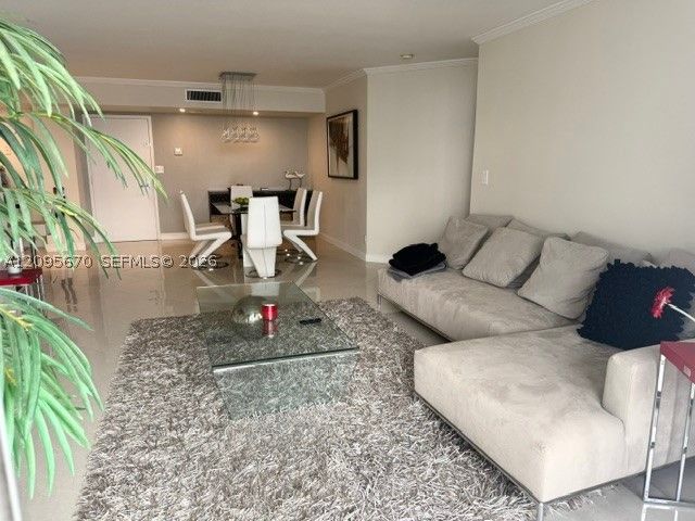 19195 NE Mystic Pointe dr 2703, Aventura, FL 33180