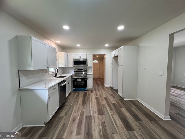 3738 Brookcrest Circle, Decatur, GA 30032