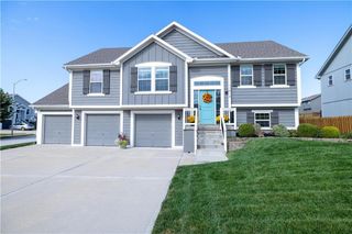 11914 N Belmont Avenue, Kansas City, MO 64156