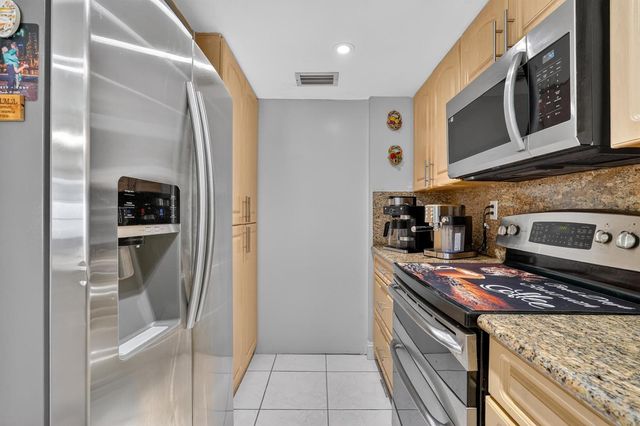 7101 W 24th Avenue 45, Hialeah, FL 33016