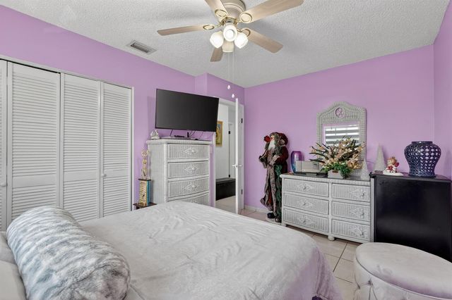 7101 W 24th Avenue 45, Hialeah, FL 33016
