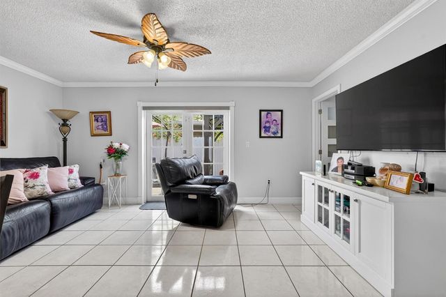 7101 W 24th Avenue 45, Hialeah, FL 33016
