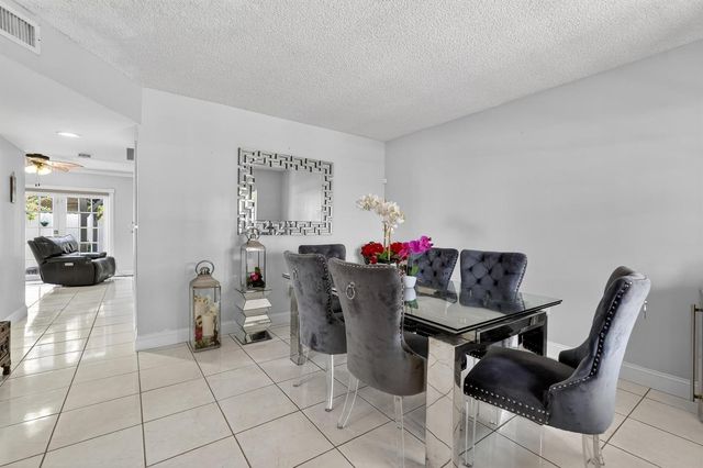 7101 W 24th Avenue 45, Hialeah, FL 33016