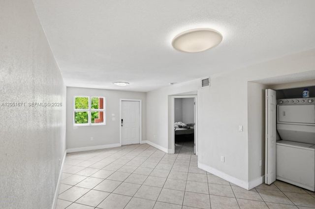 15250 SW 134th Place 110, Miami, FL 33177