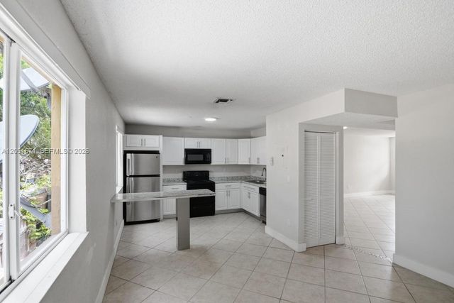 15250 SW 134th Place 110, Miami, FL 33177