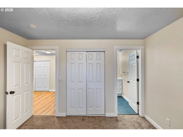 442 OLSON Dr, Jefferson, OR 97352