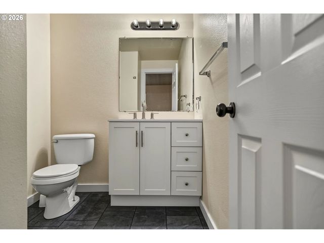 442 OLSON Dr, Jefferson, OR 97352