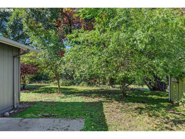 442 OLSON Dr, Jefferson, OR 97352