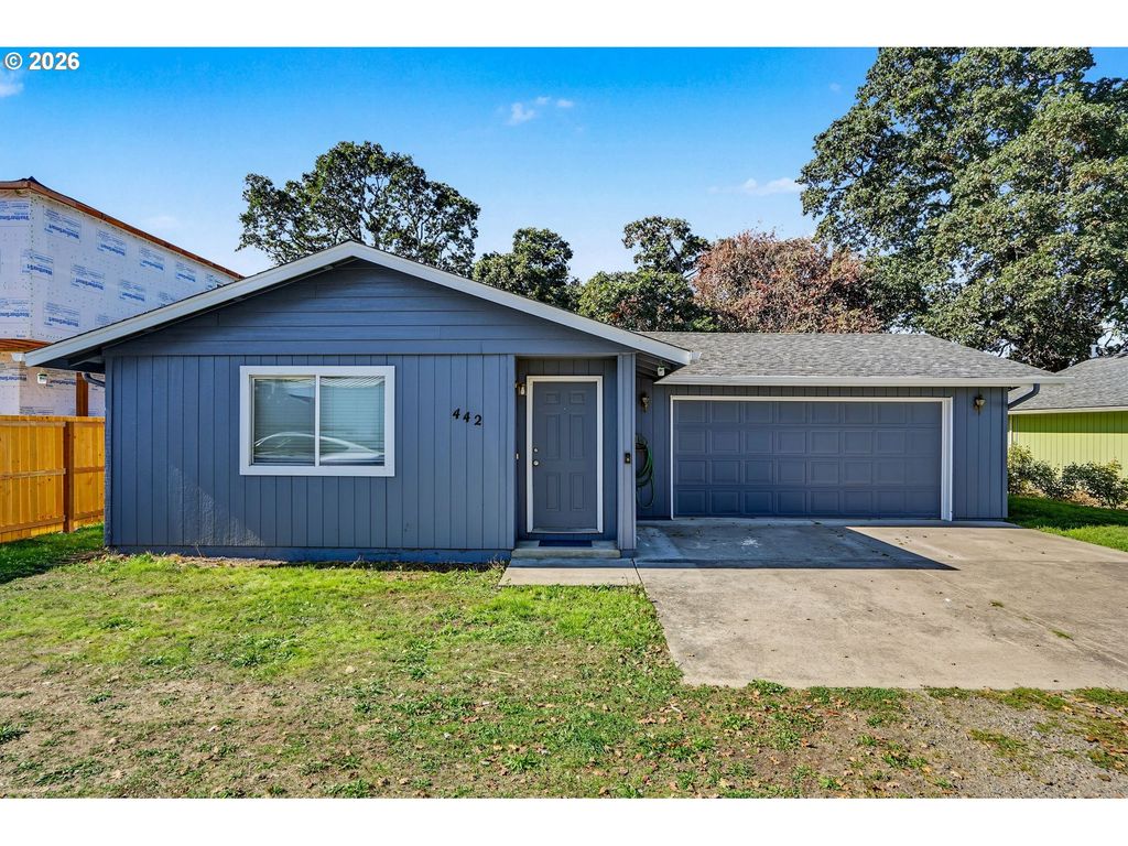 442 OLSON Dr, Jefferson, OR 97352