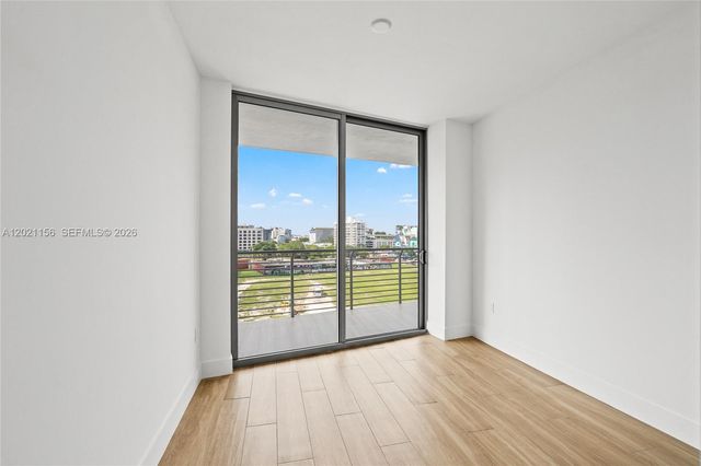 90 NE 32nd St 627, Miami, FL 33137