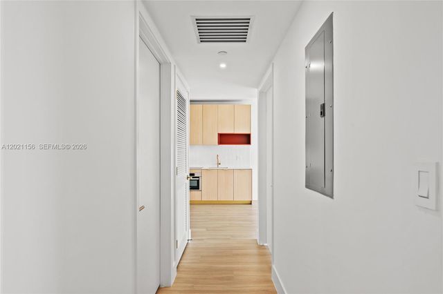 90 NE 32nd St 627, Miami, FL 33137