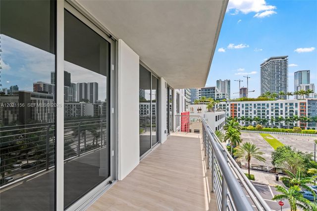 90 NE 32nd St 627, Miami, FL 33137
