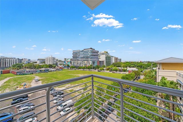 90 NE 32nd St 627, Miami, FL 33137