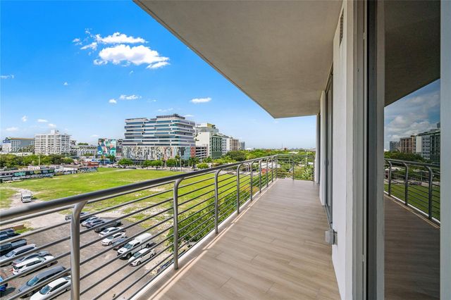 90 NE 32nd St 627, Miami, FL 33137
