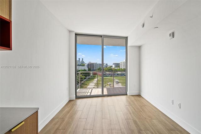 90 NE 32nd St 627, Miami, FL 33137