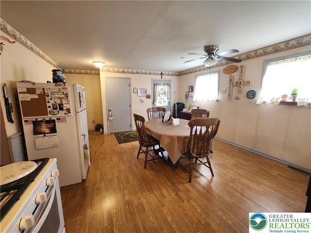 488 Daniels Road, Lower Nazareth Twp, PA 18064
