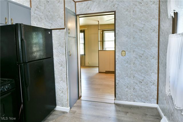 834 Compton Lane, Youngstown, OH 44502