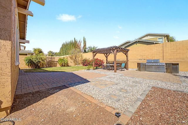 2445 N MAIDEN Court, Buckeye, AZ 85396