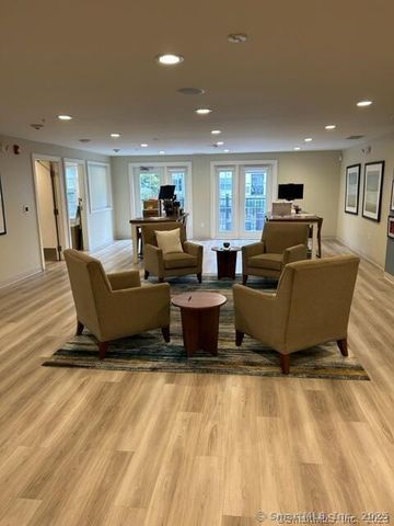 100 Glenbrook Road T414, Stamford, CT 06902