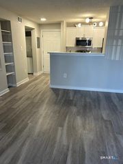 100 Glenbrook Road T414, Stamford, CT 06902