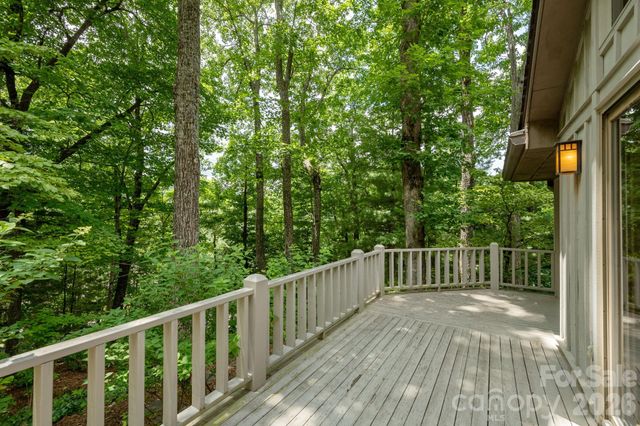 117 Tarnhill Drive, Flat Rock, NC 28731