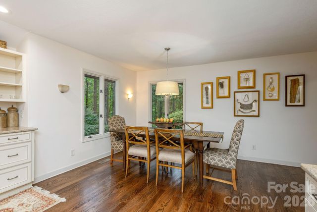 117 Tarnhill Drive, Flat Rock, NC 28731