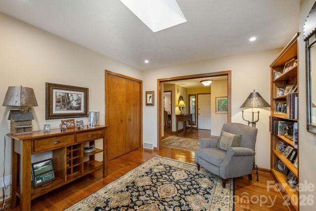 117 Tarnhill Drive, Flat Rock, NC 28731