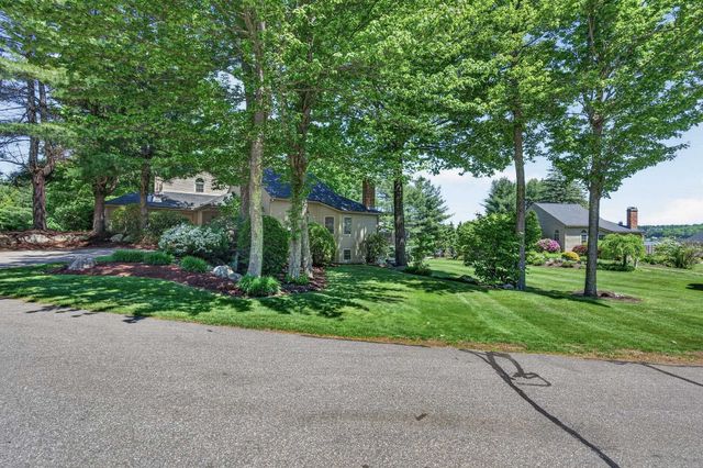 8B Crane Circle, Laconia, NH 03246
