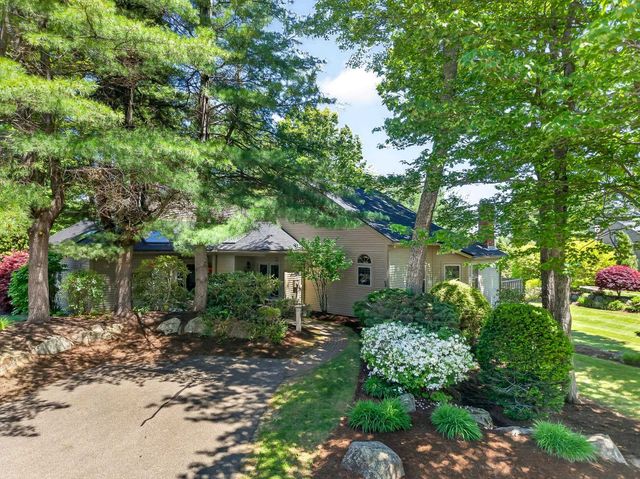 8B Crane Circle, Laconia, NH 03246