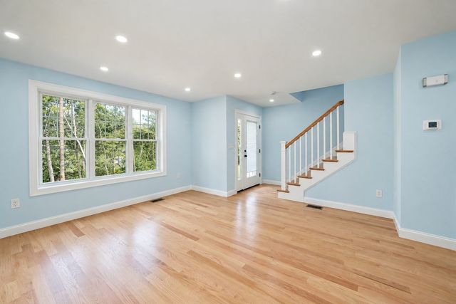 580 Broad St 2A, Bridgewater, MA 02324