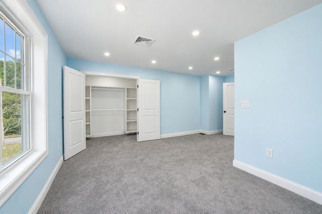 580 Broad St 2A, Bridgewater, MA 02324