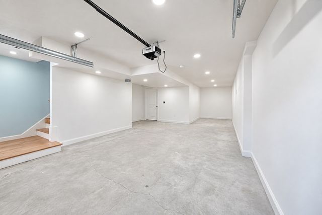 580 Broad St 2A, Bridgewater, MA 02324