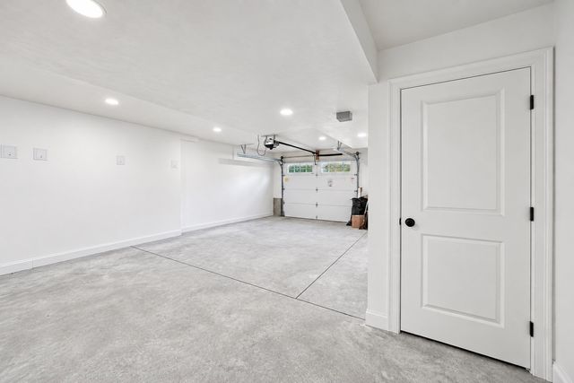 580 Broad St 2A, Bridgewater, MA 02324