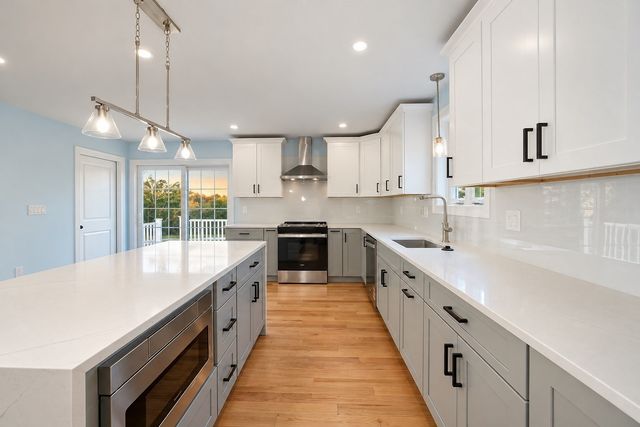 580 Broad St 2A, Bridgewater, MA 02324