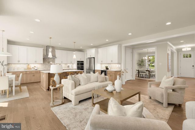 9313 LINDEN AVE, Bethesda, MD 20814