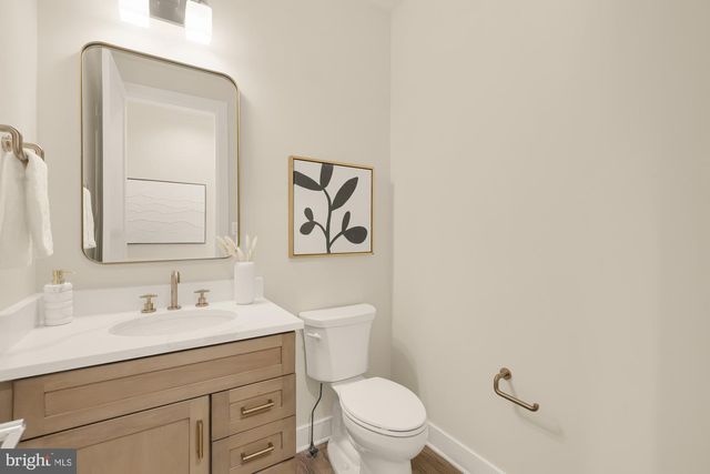 9313 LINDEN AVE, Bethesda, MD 20814