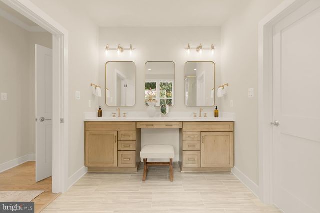 9313 LINDEN AVE, Bethesda, MD 20814