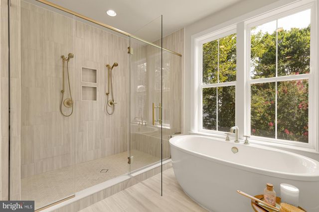 9313 LINDEN AVE, Bethesda, MD 20814
