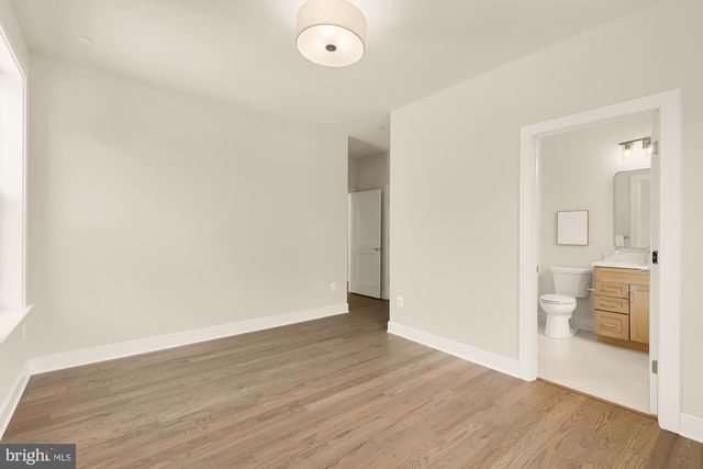 9313 LINDEN AVE, Bethesda, MD 20814